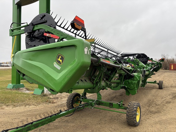2024 John Deere HD40R Header Combine