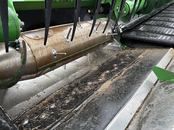 2024 John Deere HD40R Header Combine