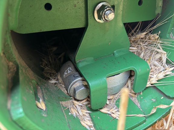 2023 John Deere HD40R Header Combine