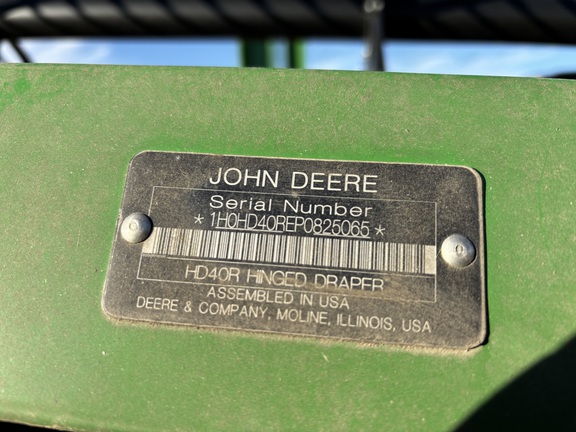 2023 John Deere HD40R Header Combine