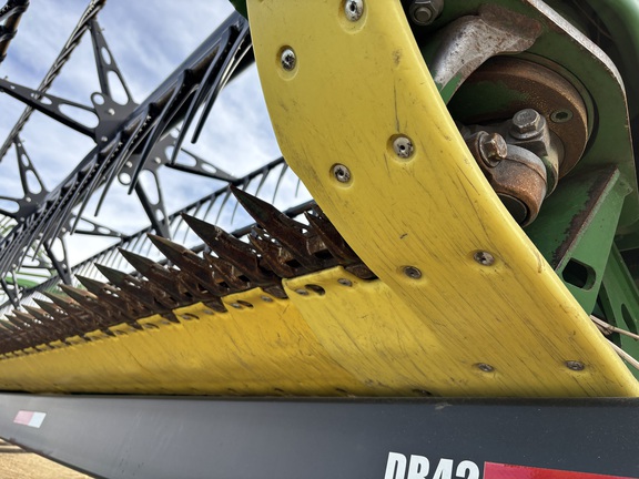 2021 John Deere HD40R Header Combine