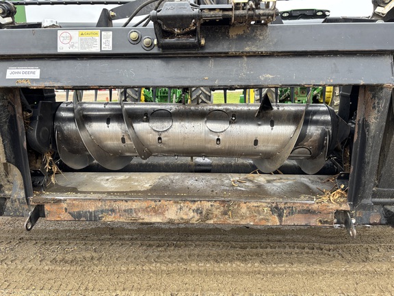 2011 MacDon FD70-40 Header Combine