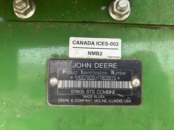 2019 John Deere S780 Combine