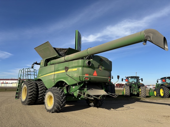 2019 John Deere S780 Combine