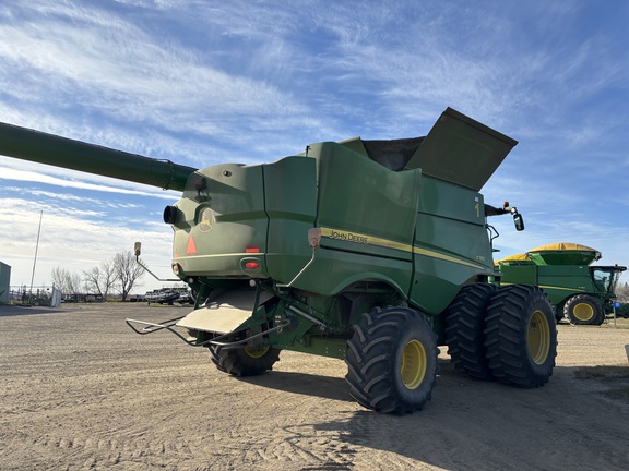 2019 John Deere S780 Combine