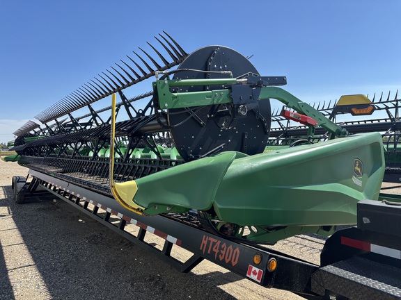 2022 John Deere HD50R Header Combine