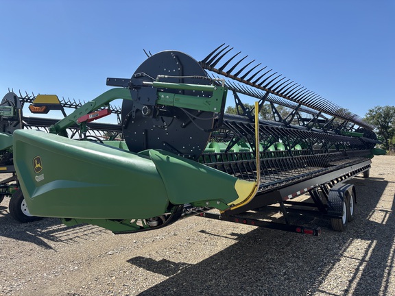 2022 John Deere HD50R Header Combine