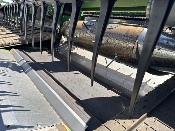 2022 John Deere HD50R Header Combine