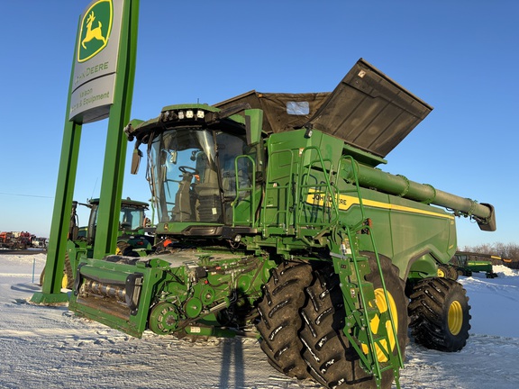 2021 John Deere X9 1000 Combine