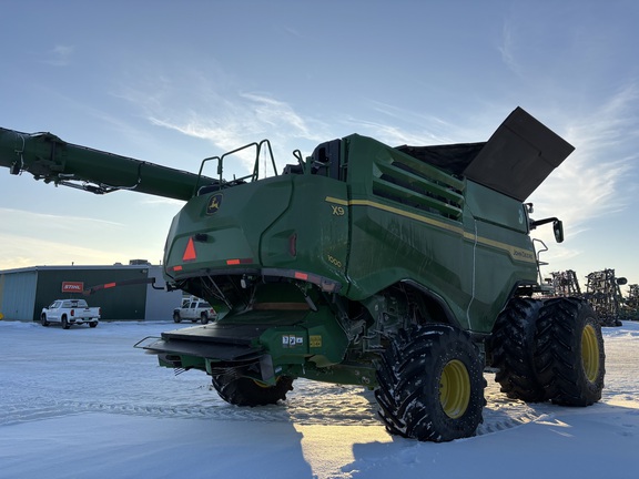 2021 John Deere X9 1000 Combine