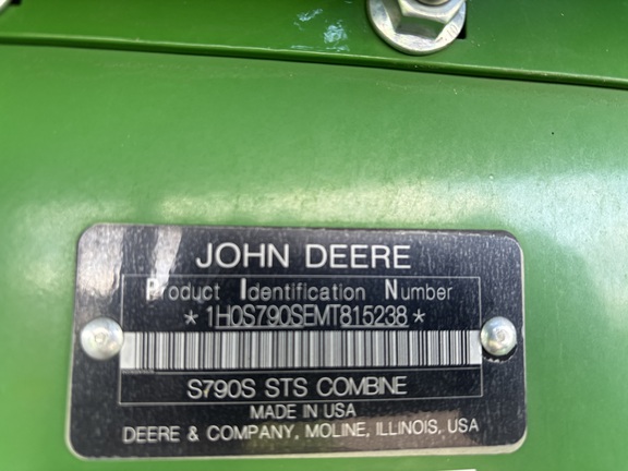 2021 John Deere S790 Combine