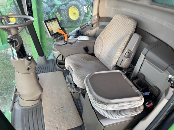 2021 John Deere S790 Combine