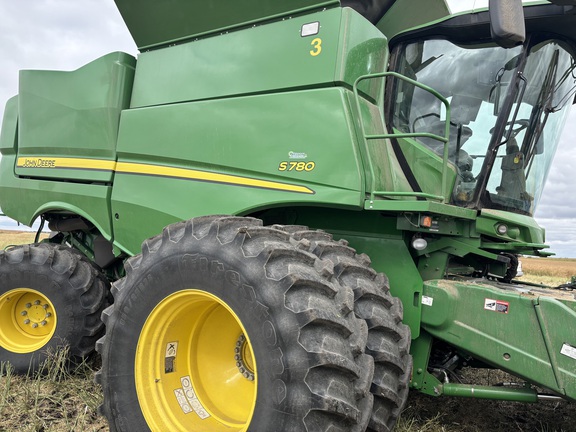 2019 John Deere S780 Combine