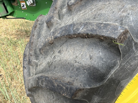 2019 John Deere S780 Combine