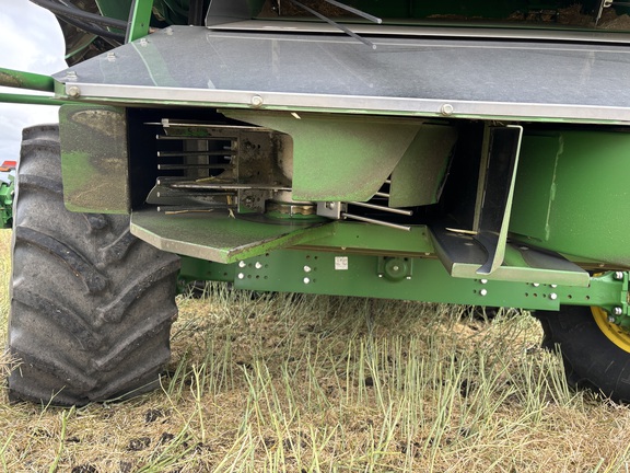 2019 John Deere S780 Combine