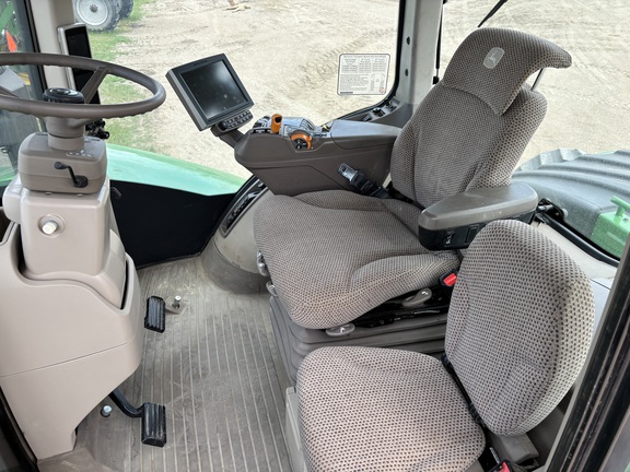 2019 John Deere 9520RX Tractor Rubber Track