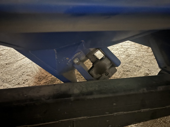 2014 Demco 850 Grain Cart