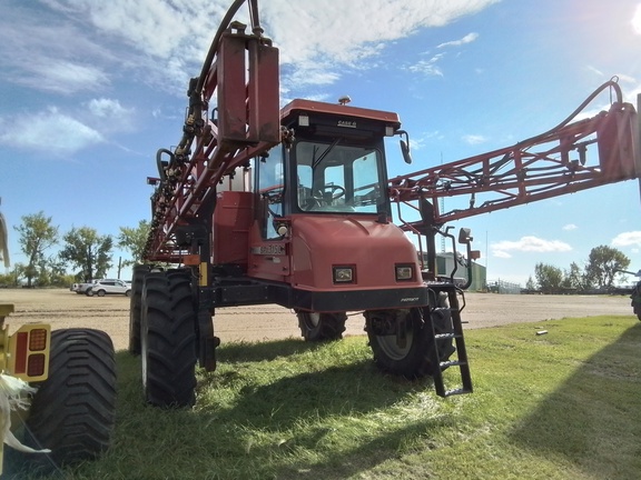 2004 Case IH SPX3150 Sprayer/High Clearance