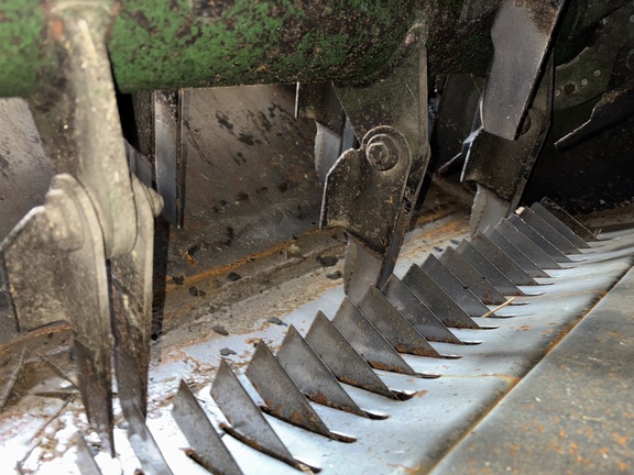 2017 John Deere S680 Combine