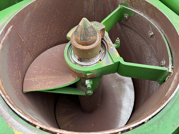 2017 Brent V1000 Grain Cart
