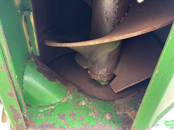 2017 Brent V1000 Grain Cart