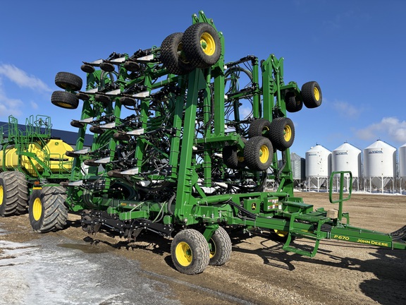 2023 John Deere P670 Air Seeder