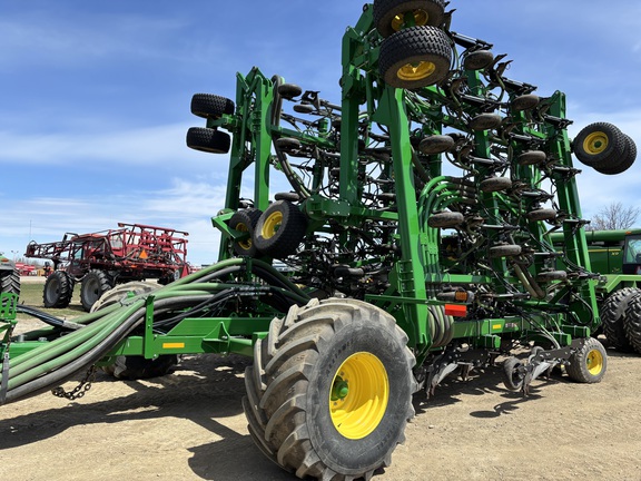 2023 John Deere P670 Air Seeder