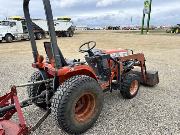 1999 Kubota B1700 Tractor Compact