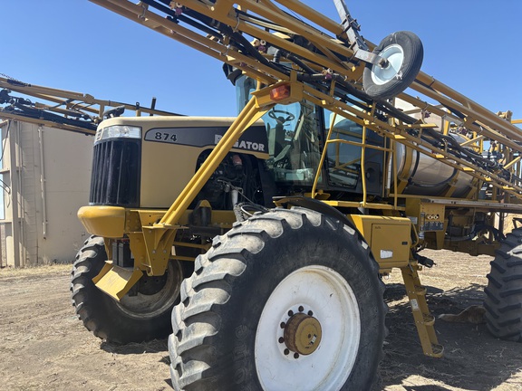 2006 RoGator 874 Sprayer/High Clearance