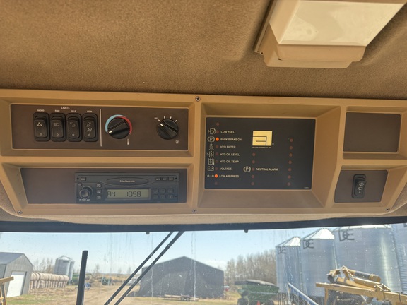 2006 RoGator 874 Sprayer/High Clearance