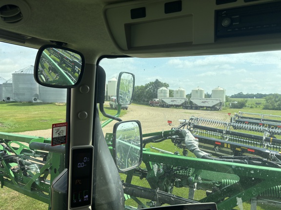 2019 John Deere R4044 Sprayer/High Clearance