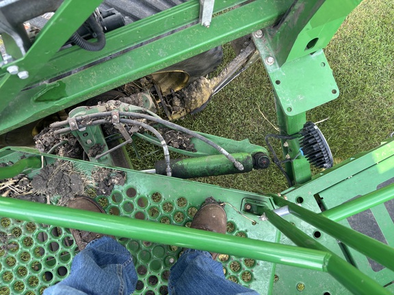 2019 John Deere R4044 Sprayer/High Clearance