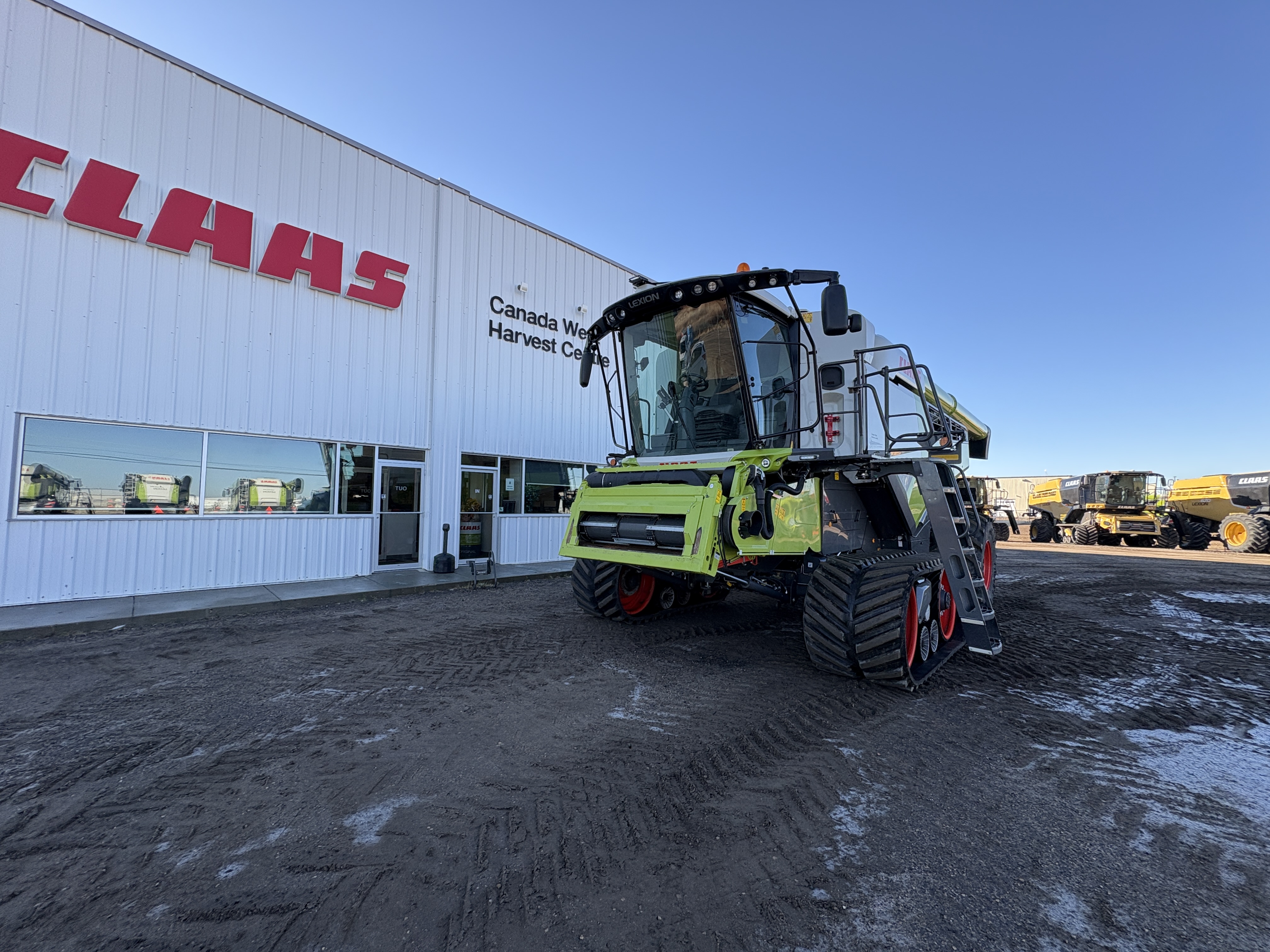 2022 CLAAS 8700TT Combine