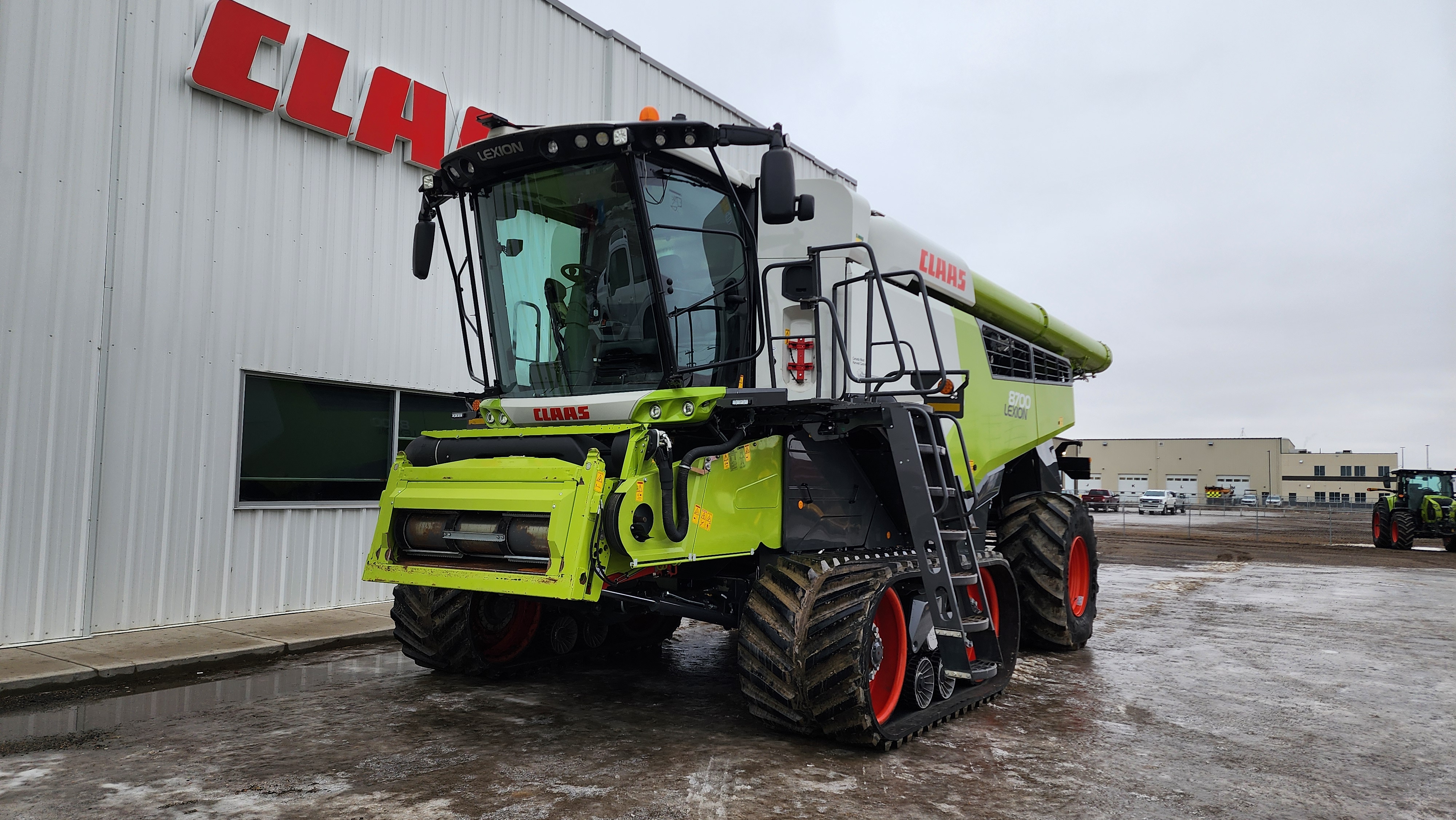 2021 CLAAS 8700TT Combine