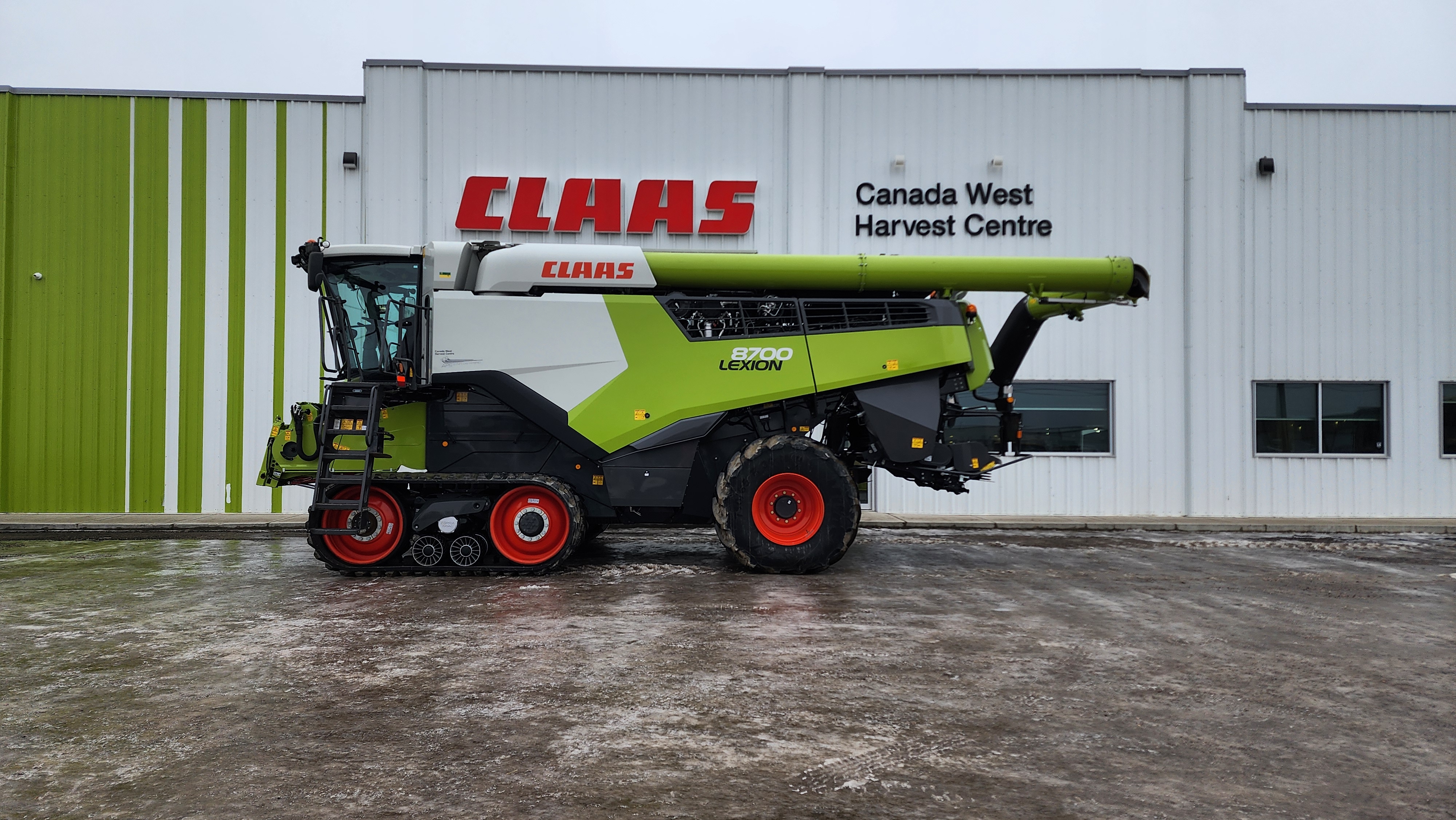 2021 CLAAS 8700TT Combine