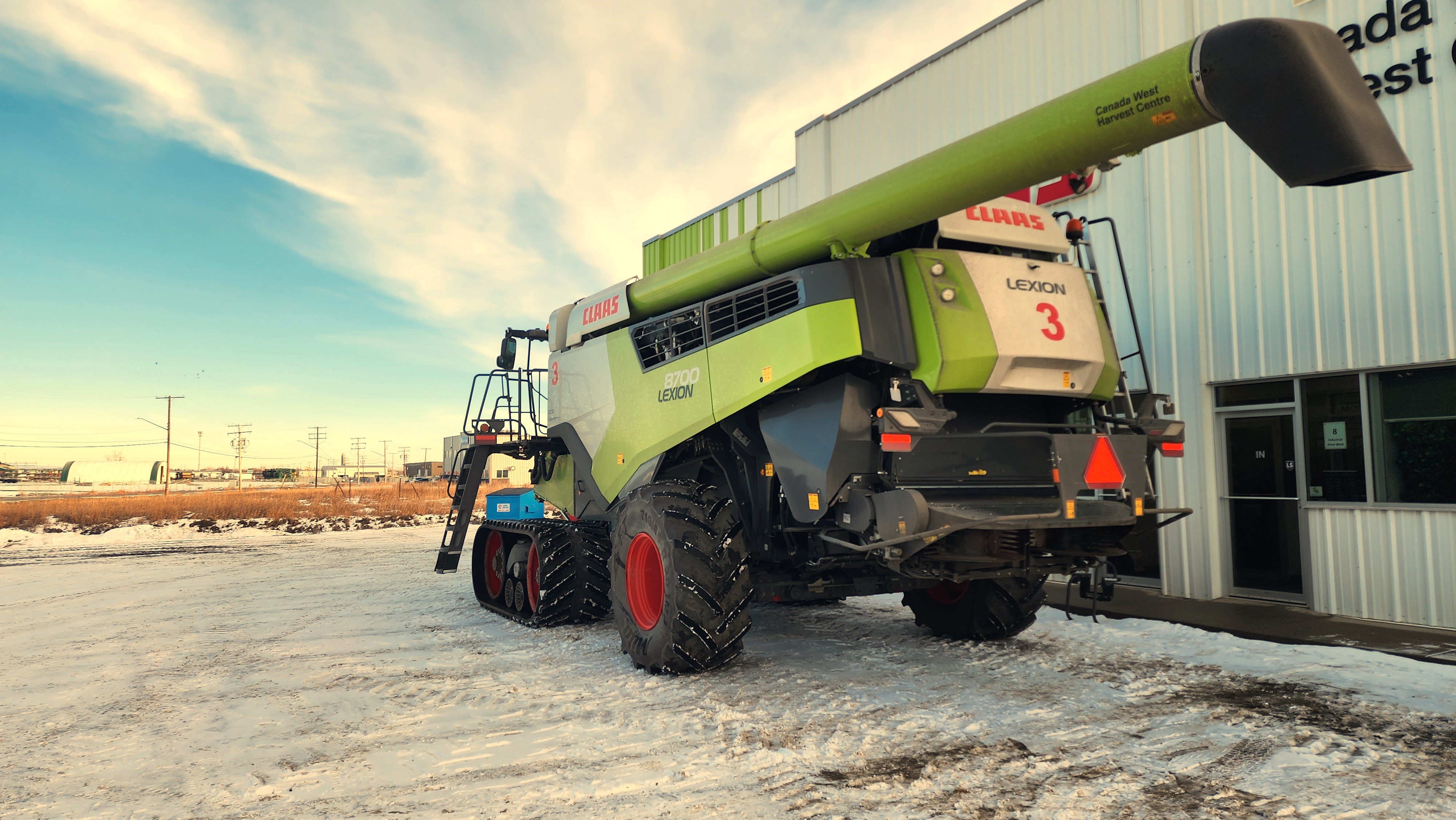 2022 CLAAS 8700TT Combine