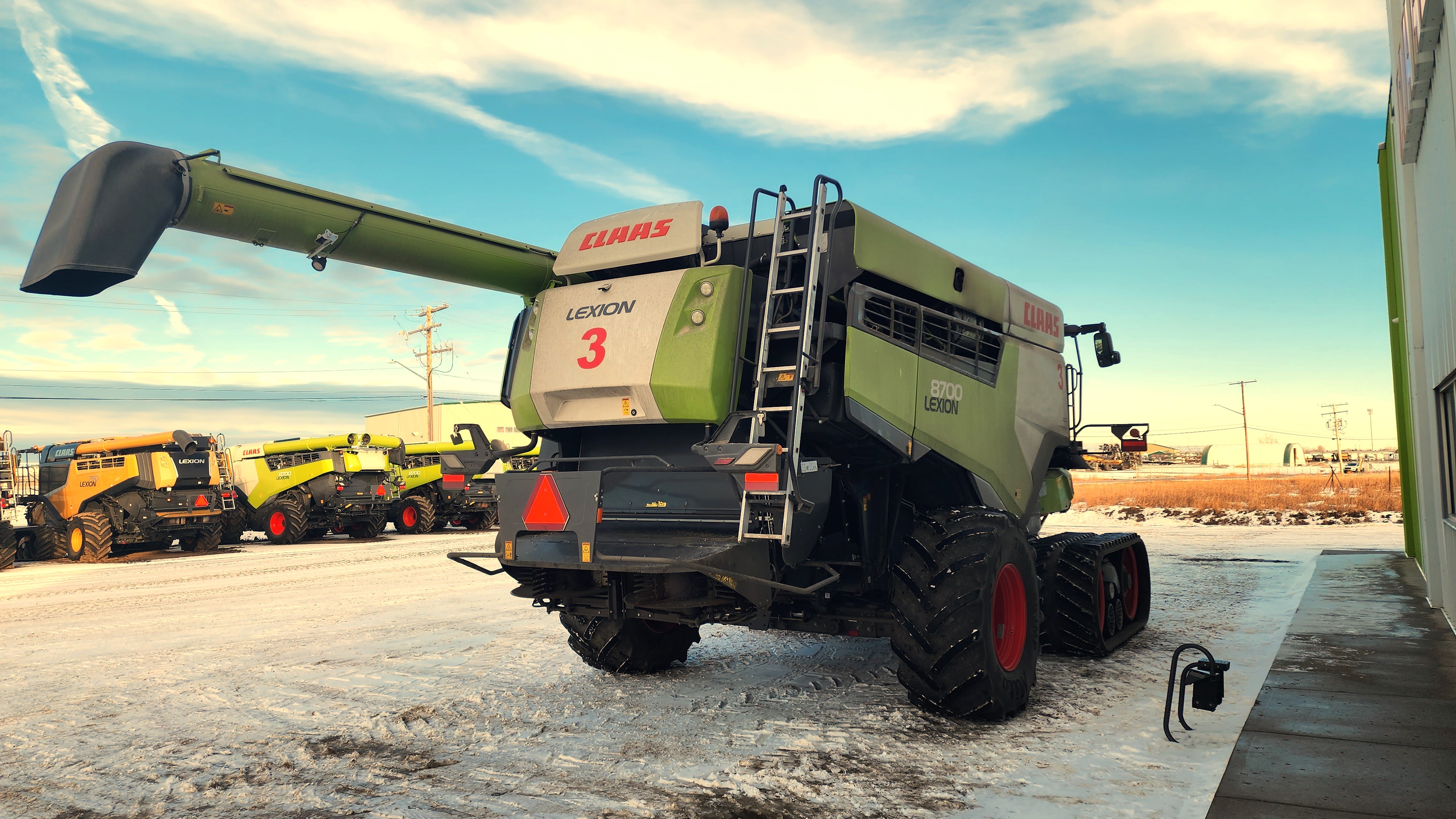 2022 CLAAS 8700TT Combine