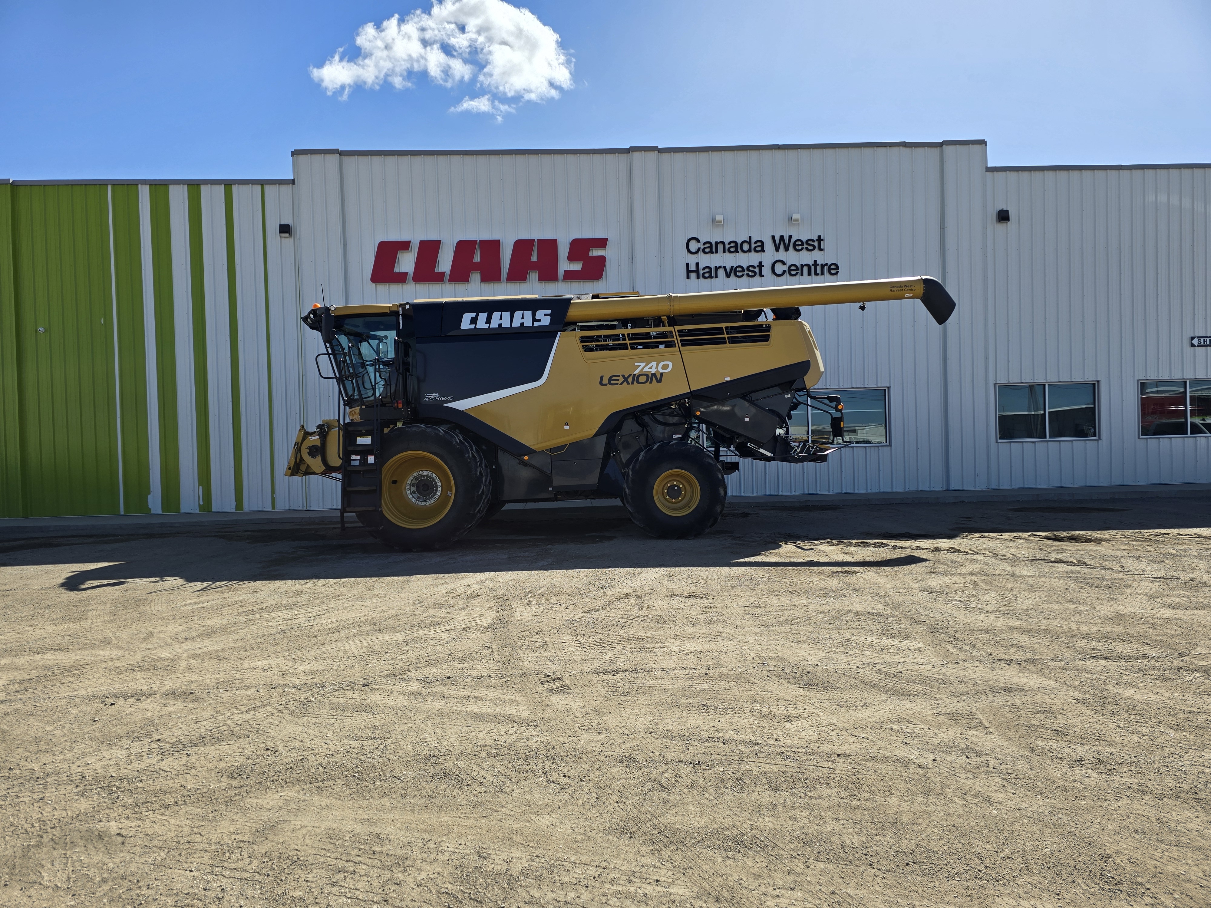 2014 CLAAS 740 Combine