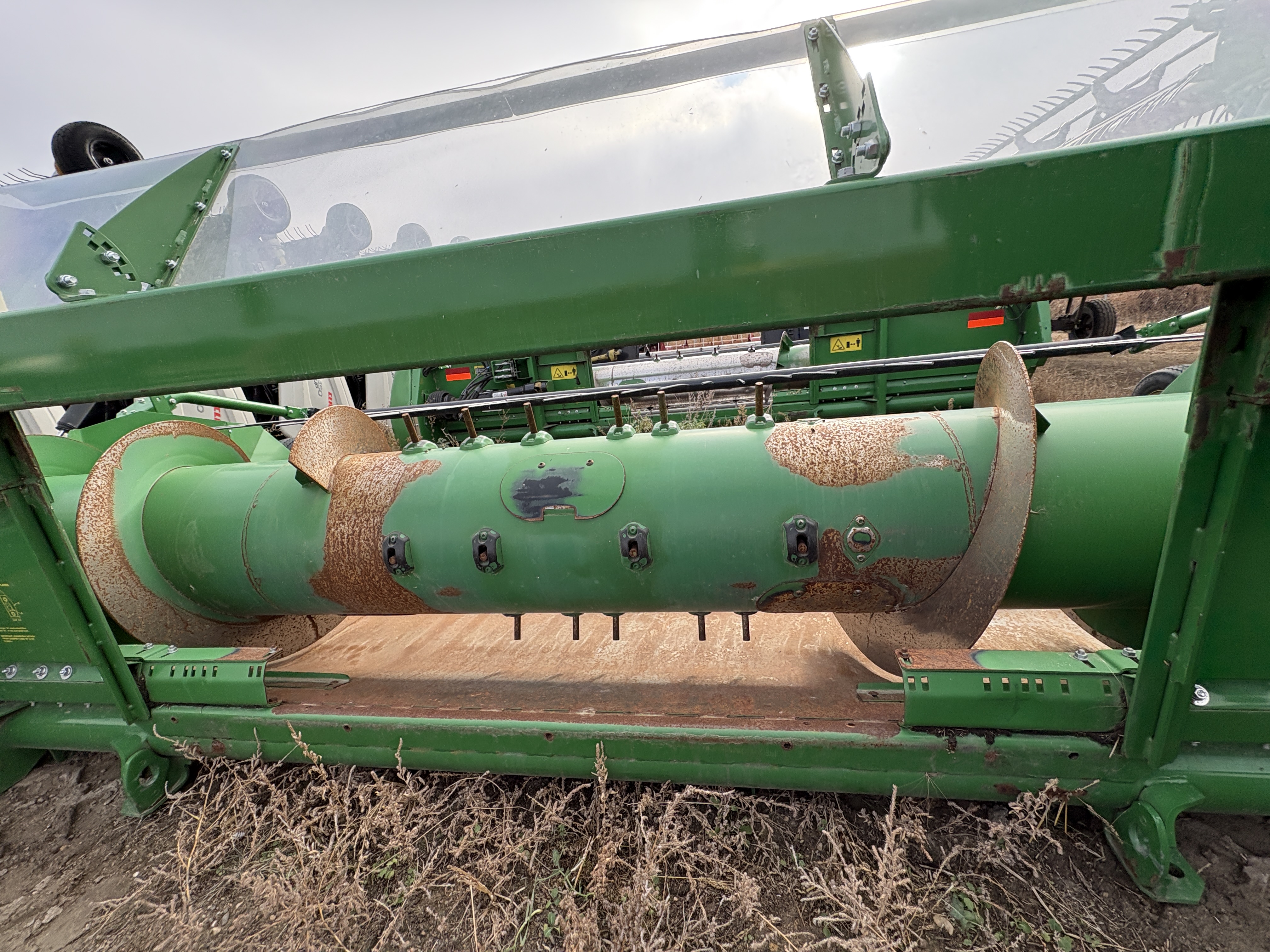 2020 John Deere 615P Header Combine