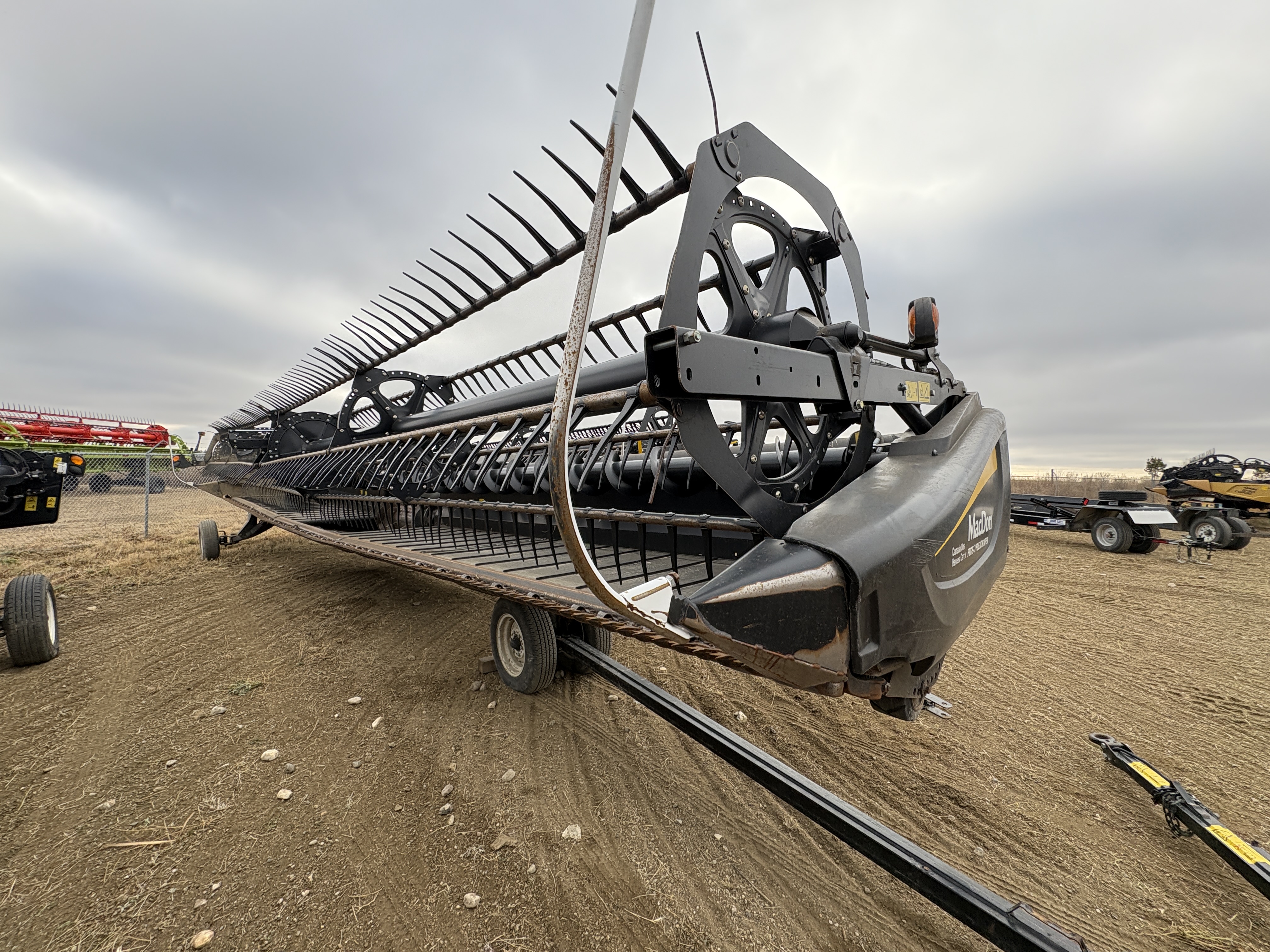 2017 MacDon FD75-40 Header Combine