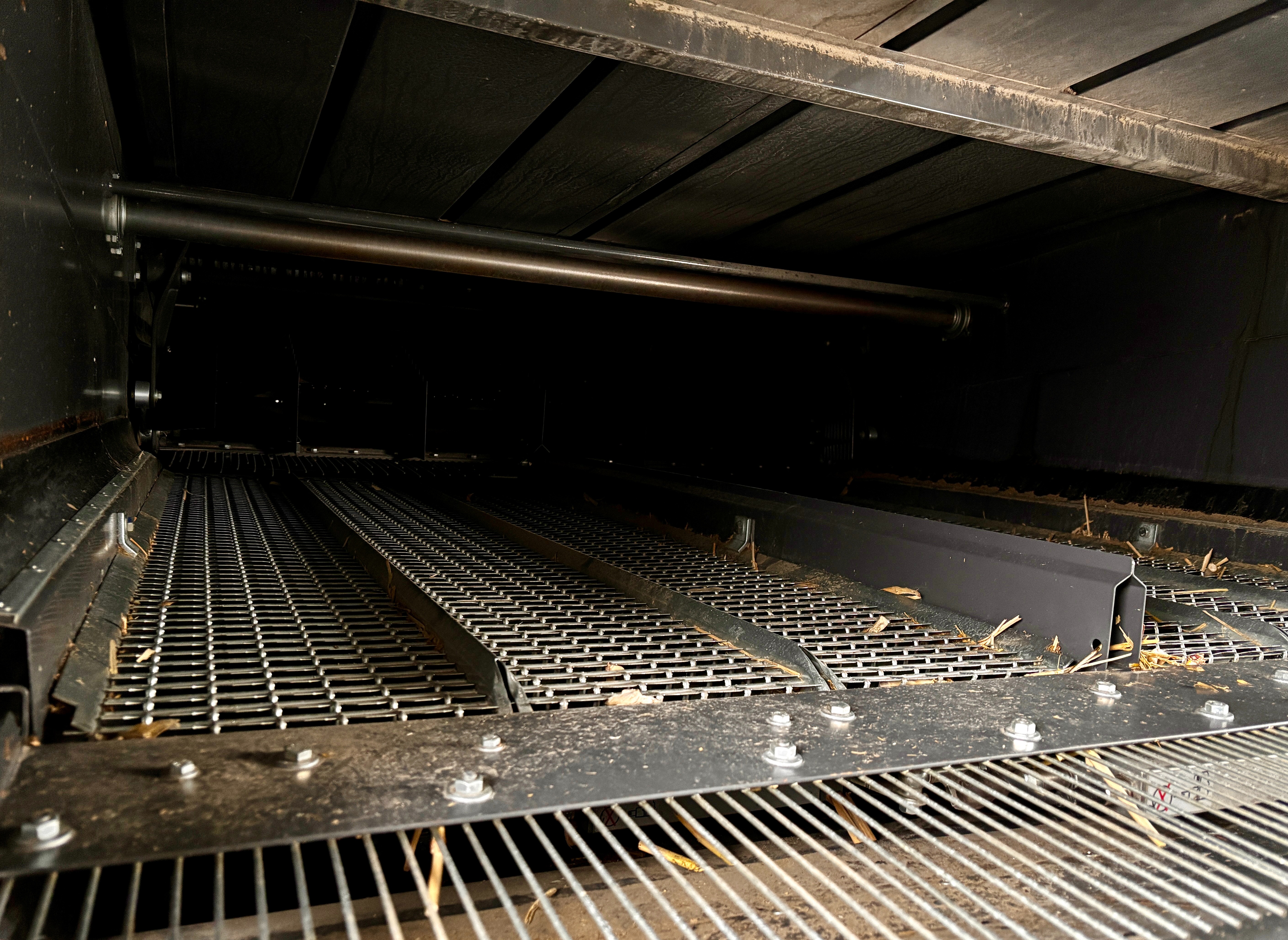 2024 CLAAS 8700TT Combine