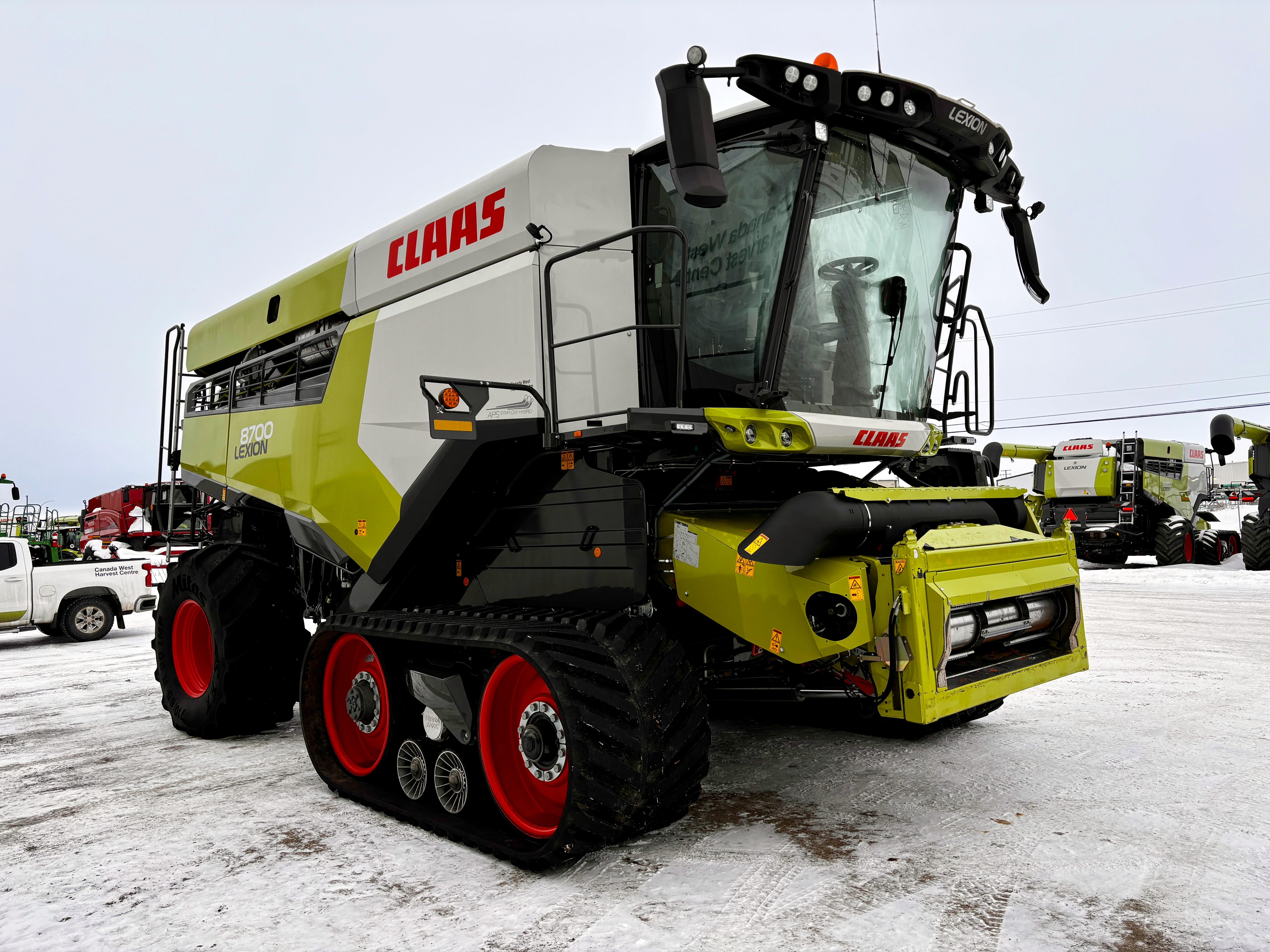 2024 CLAAS 8700TT Combine