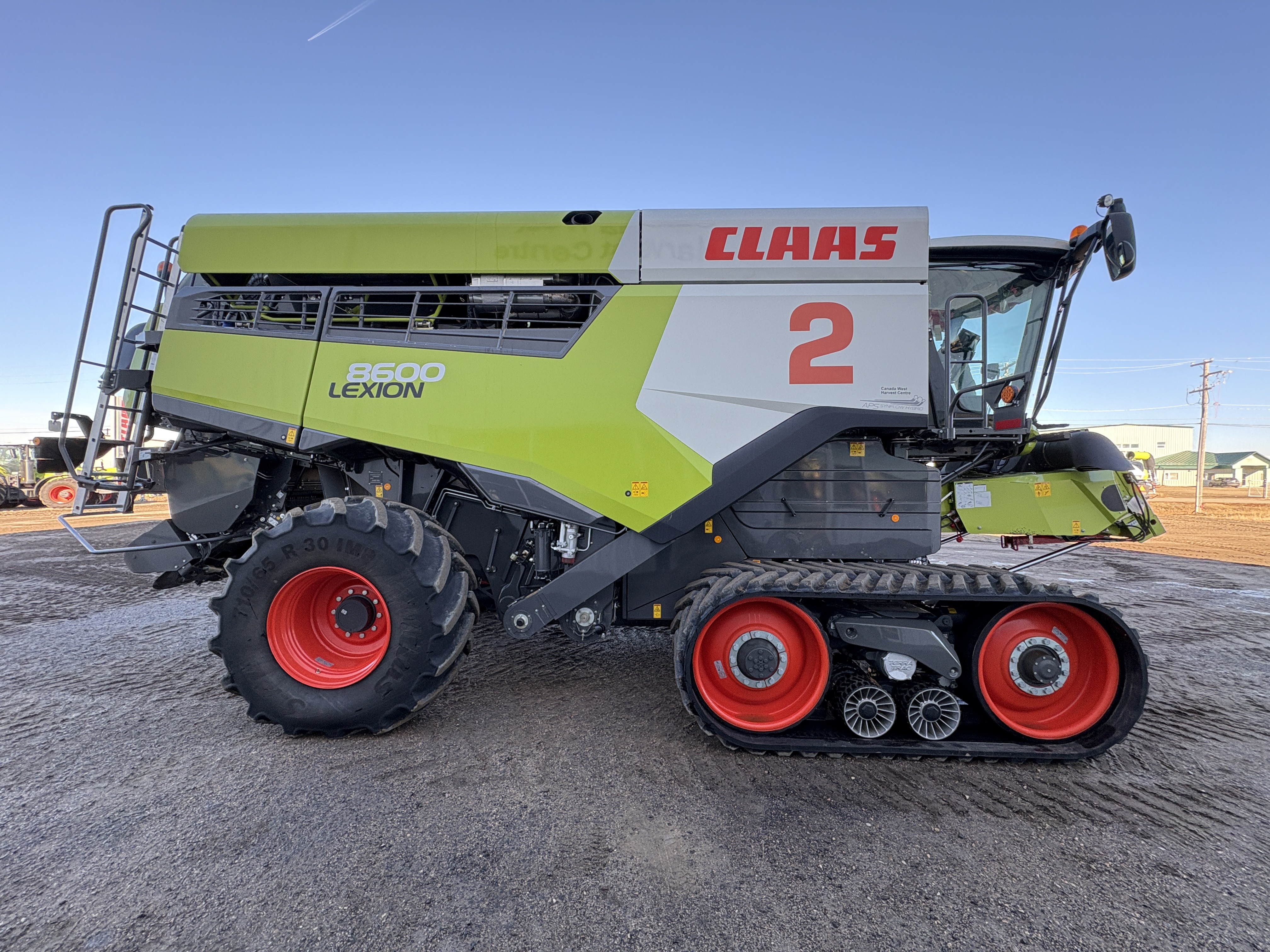 2022 CLAAS 8600TT Combine