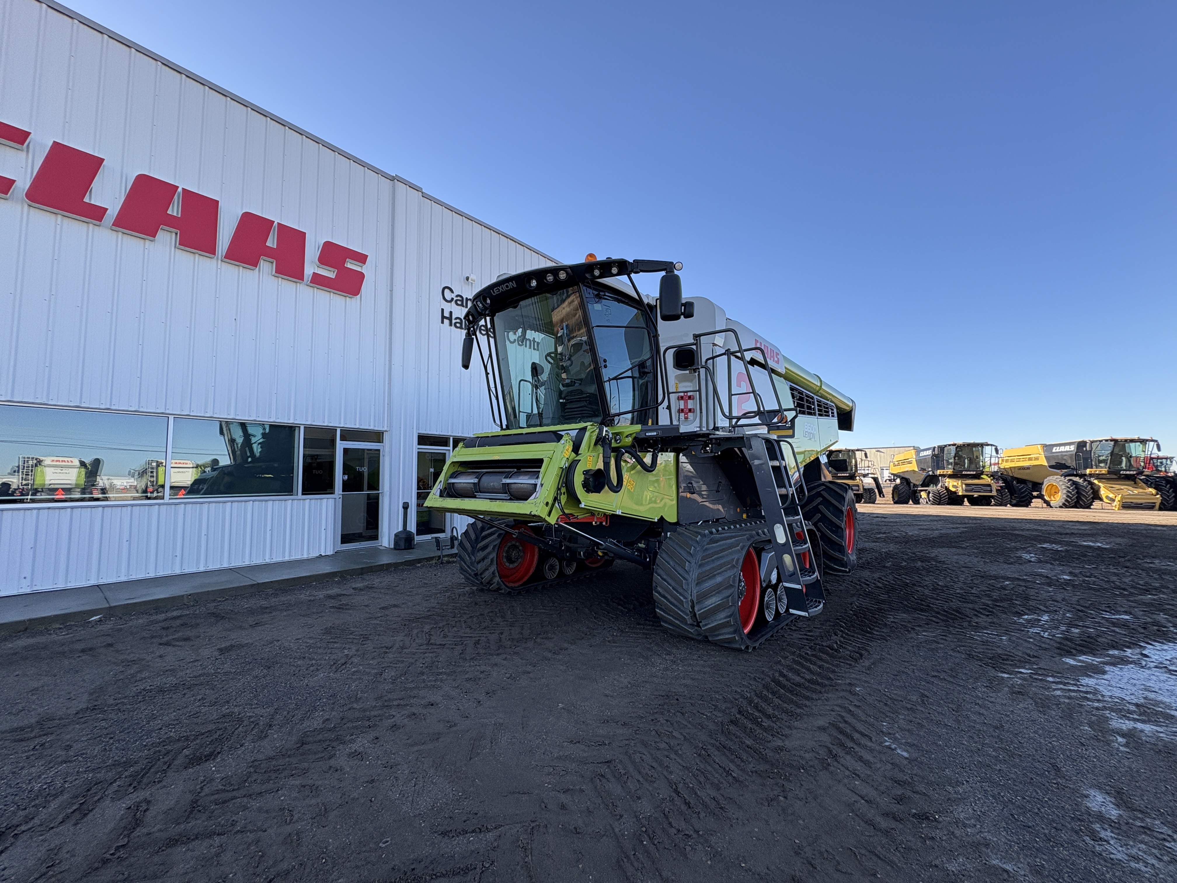 2022 CLAAS 8600TT Combine