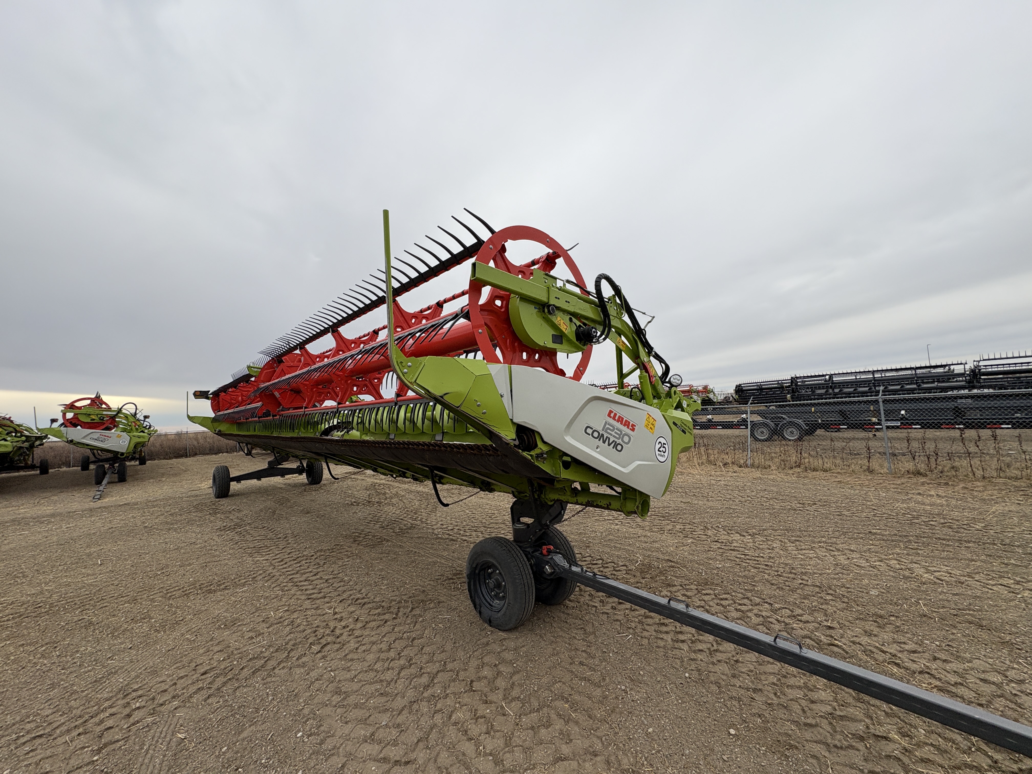 2023 CLAAS Convio 1230 Header Combine