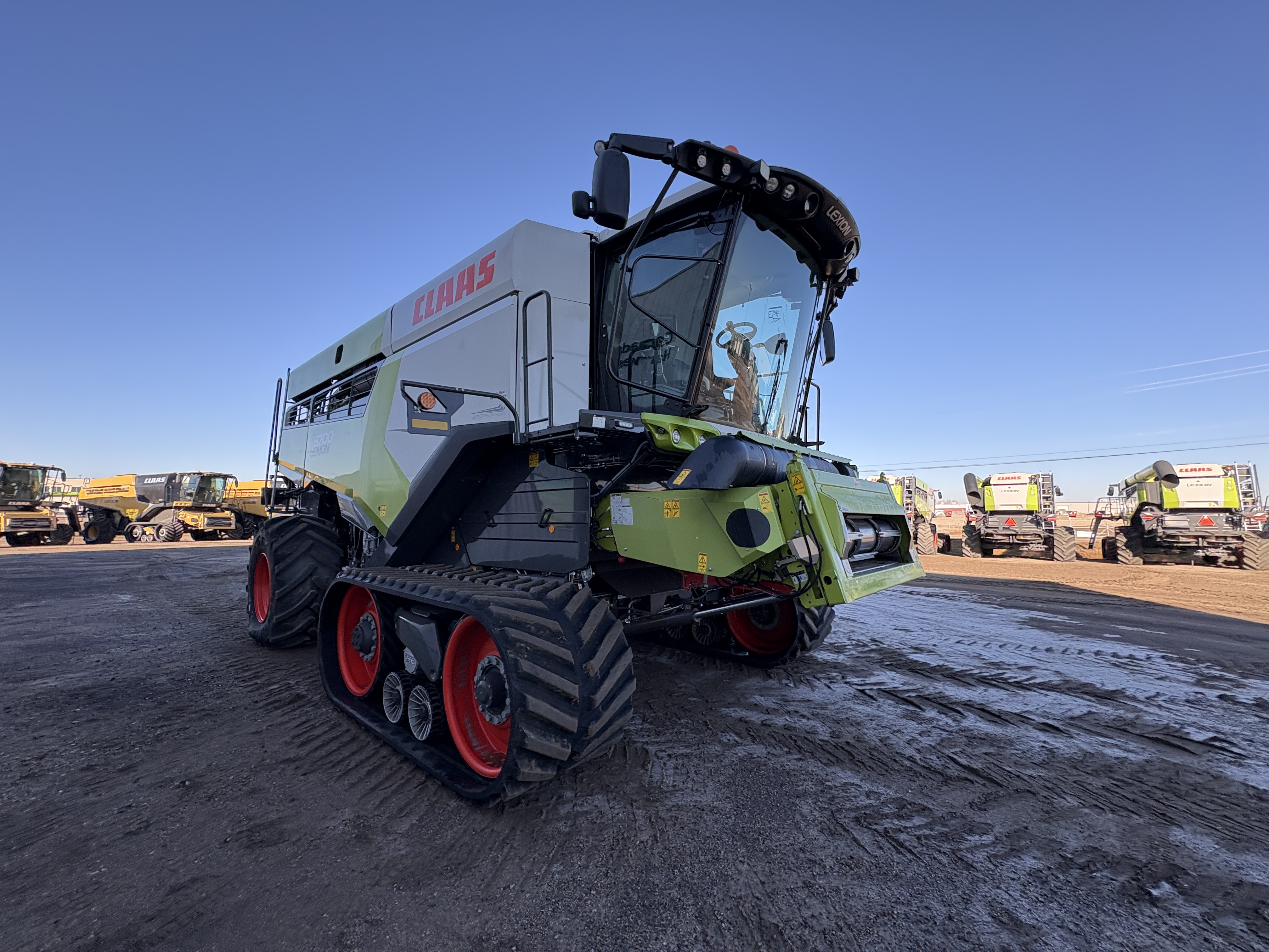 2021 CLAAS 8700TT Combine