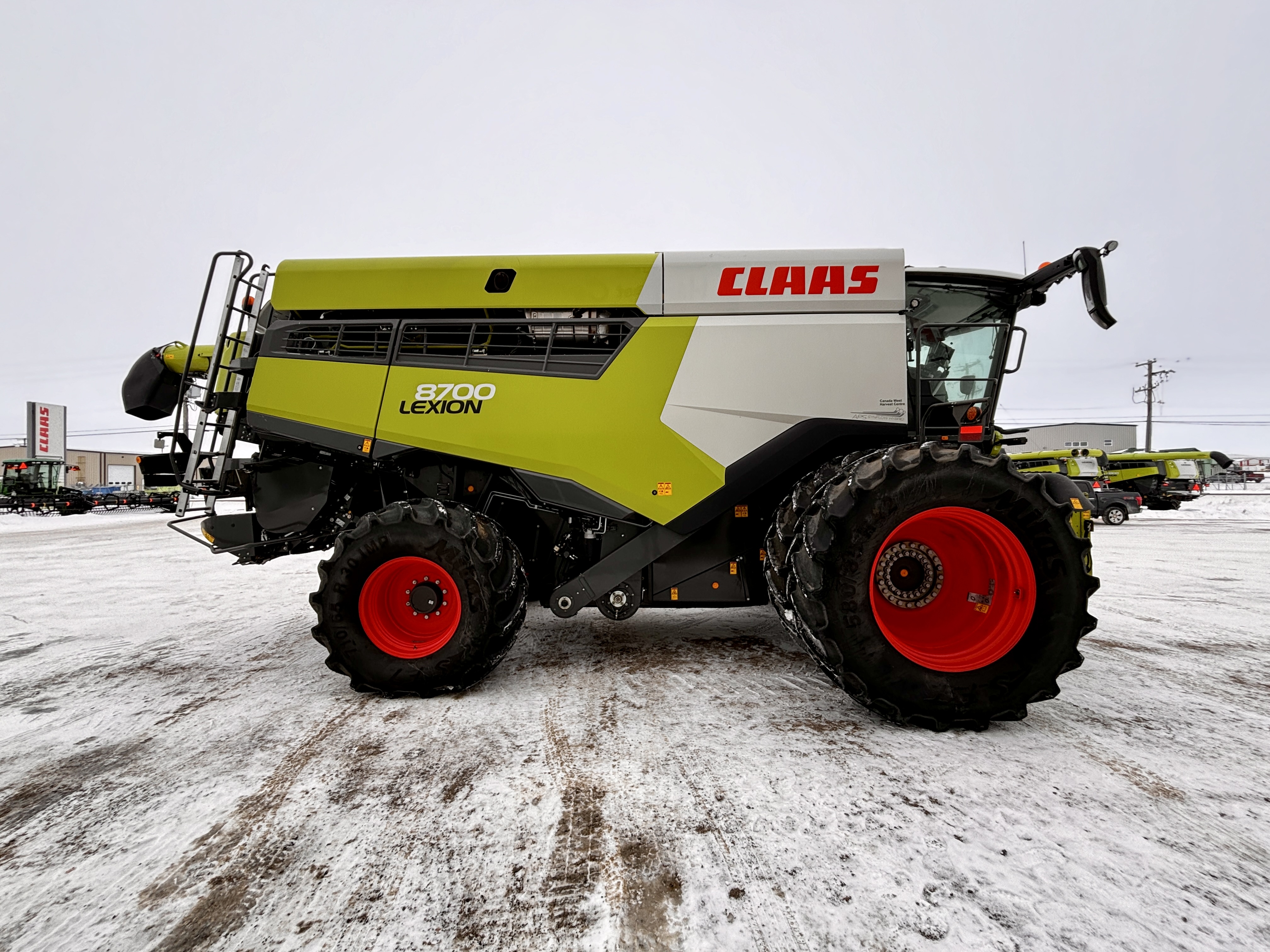 2023 CLAAS 8700 Combine