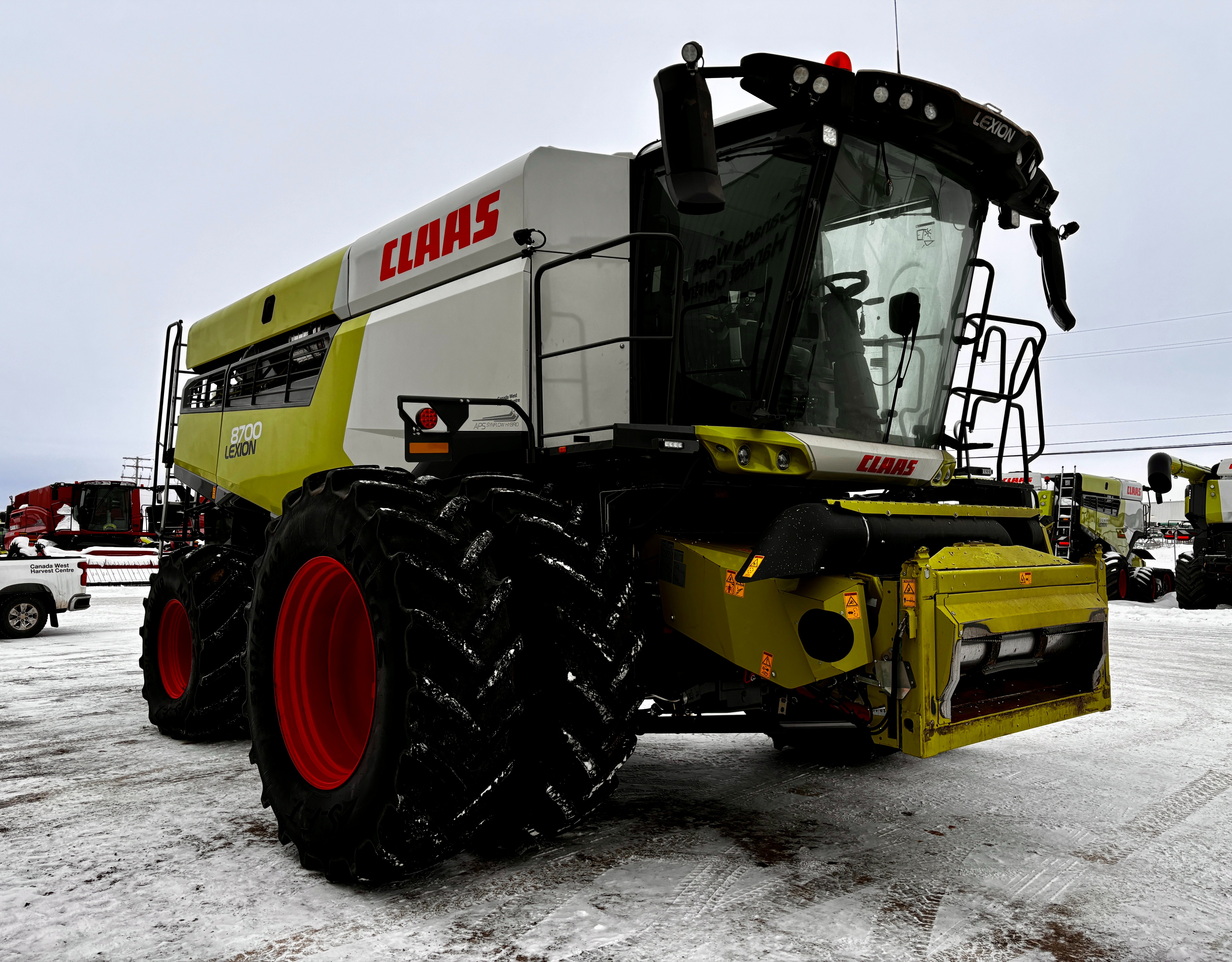 2023 CLAAS 8700 Combine