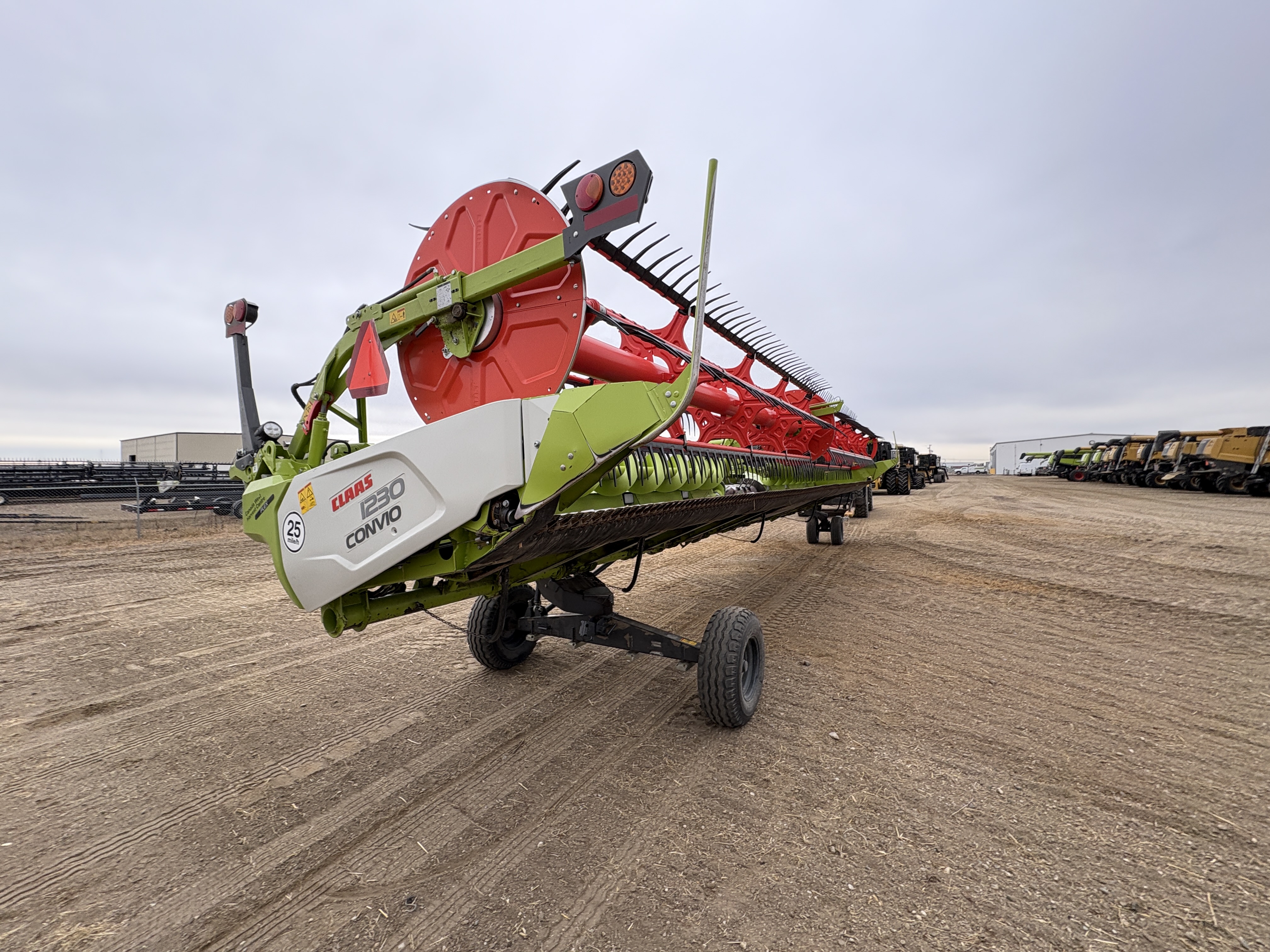 2023 CLAAS Convio Flex 1230 Header Combine