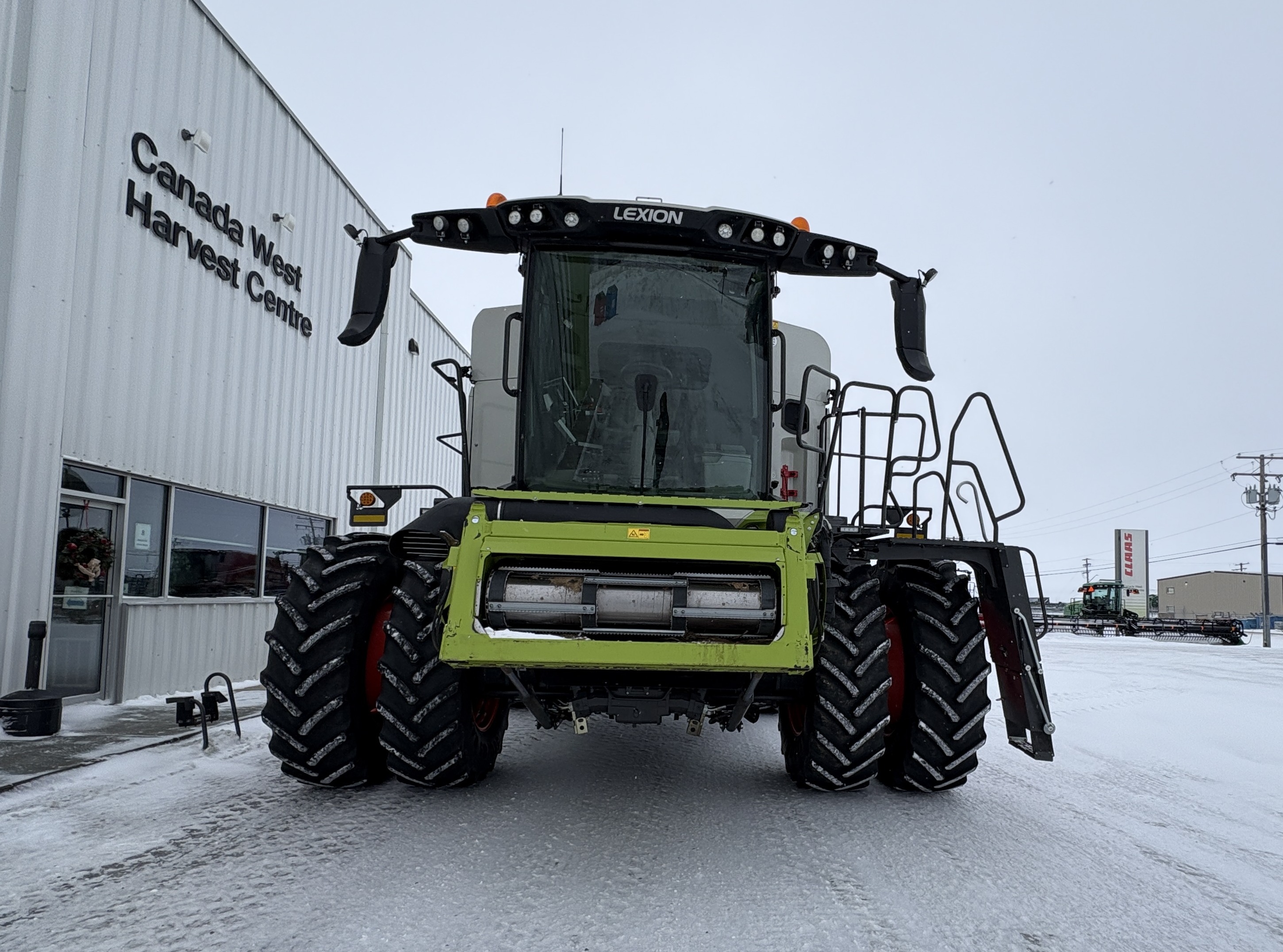 2023 CLAAS 8700 Combine